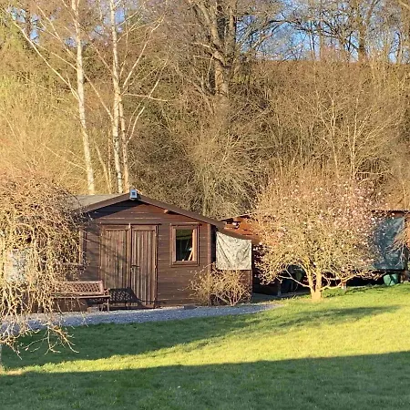 Lovely Meadow House In The Land Of Croix Scaille ガディンヌ