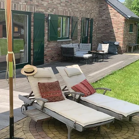 Ferienhaus Lovely Meadow House In The Land Of Croix Scaille