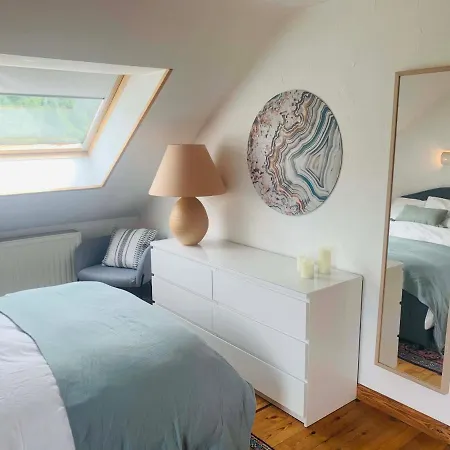 Lovely Meadow House In The Land Of Croix Scaille Hébergement de vacances *
