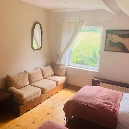 Lovely Meadow House In The Land Of Croix Scaille ガディンヌ